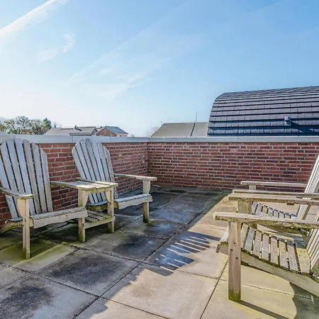 3 Bedroom Front In